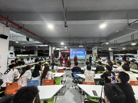 6150dcb5ef7aa52edf841dc5385b6a2