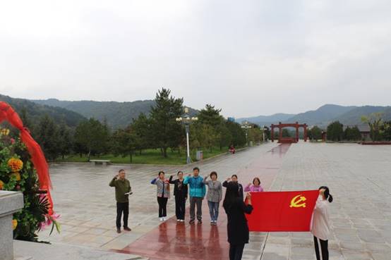 说明: C:\Users\lenovo\AppData\Local\Temp\WeChat Files\5ef62fec801a315404b77ec16d7e154.jpg