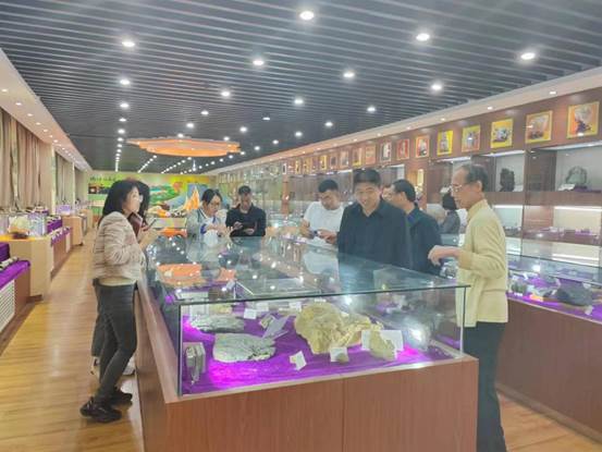 a417756cf33efee68c543f589c38bc0