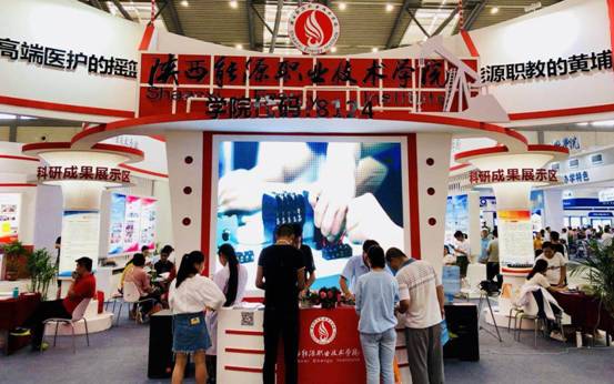 mmexport1530001476732