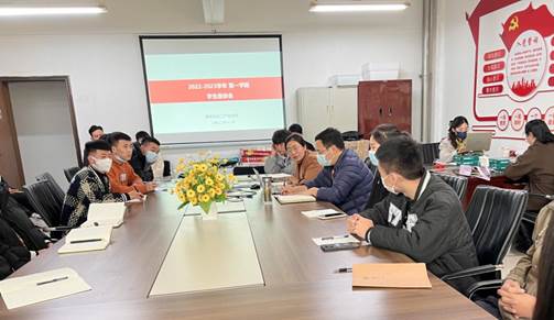 d965d6aa8a157463fec6f7872b5941f