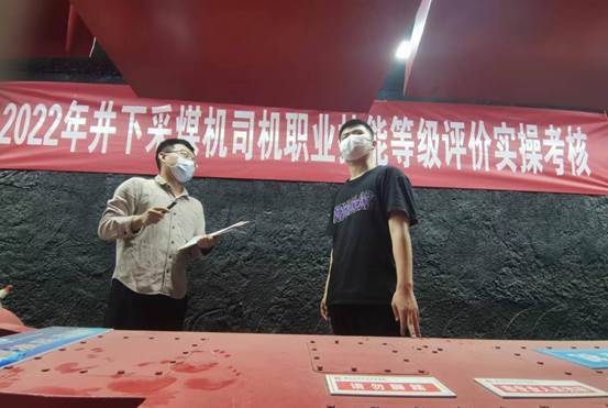 b32ba0ba4e909d2b66f71ce0c04cfe7